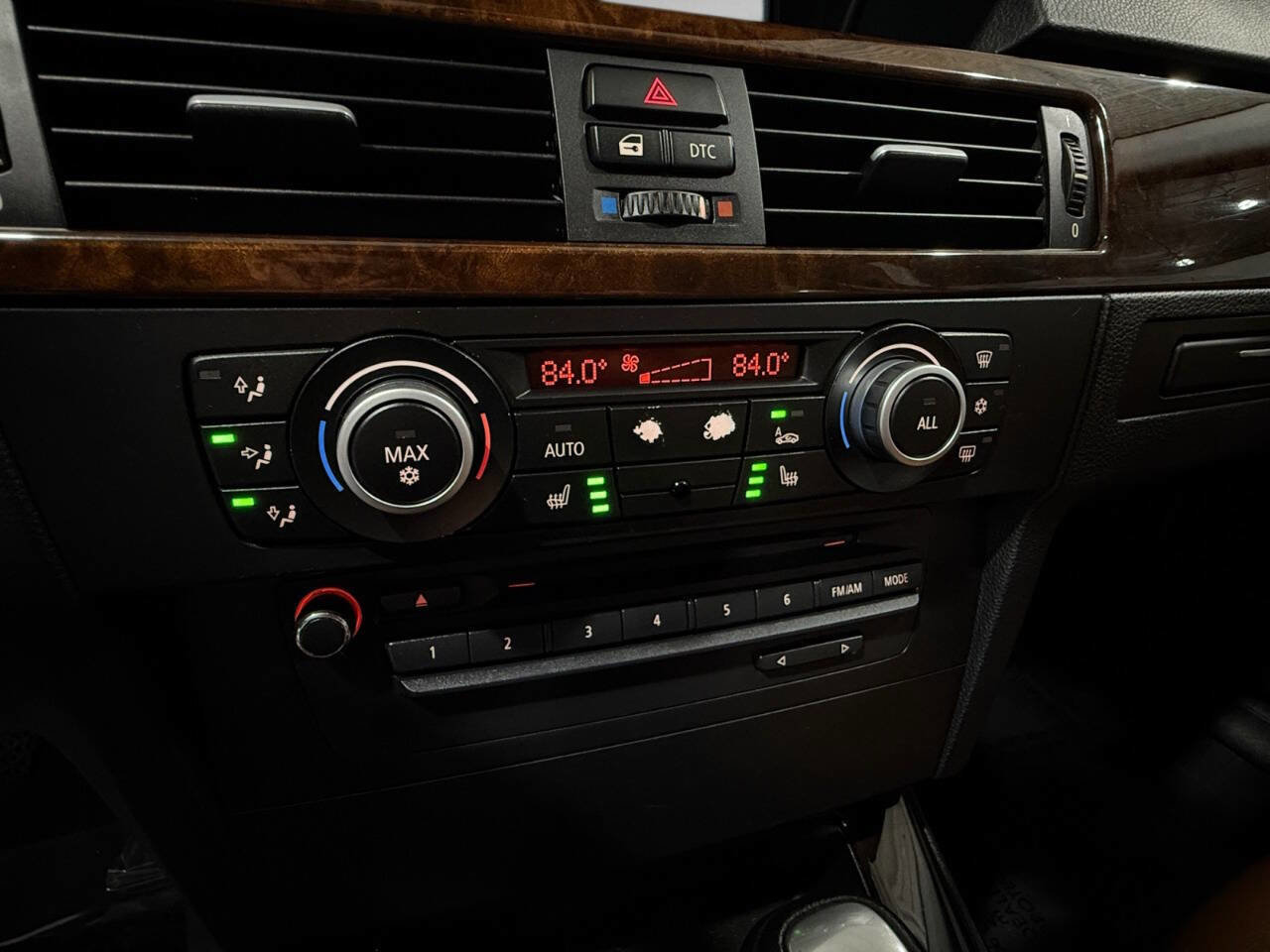 Used 2011 BMW 335i Sedan image 22