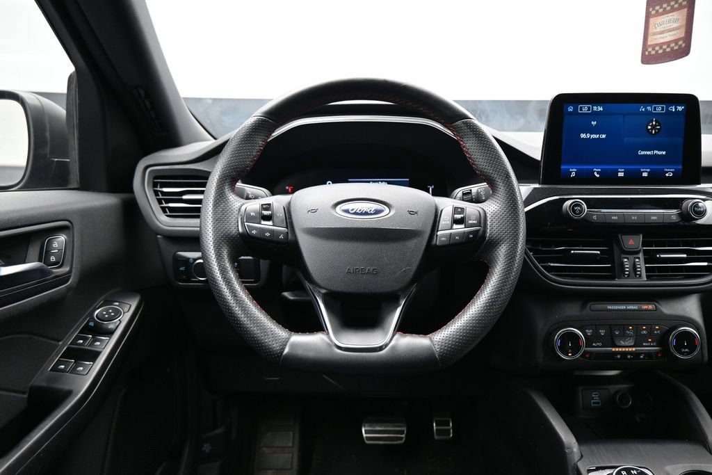 Used 2023 Ford Escape ST-Line AWD/4WD image 15
