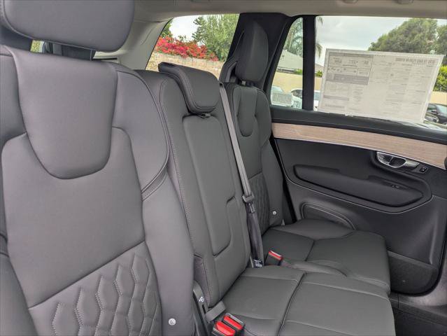 New 2026 Volvo XC90 T8 Plus w/ Protection Package AWD/4WD image 13