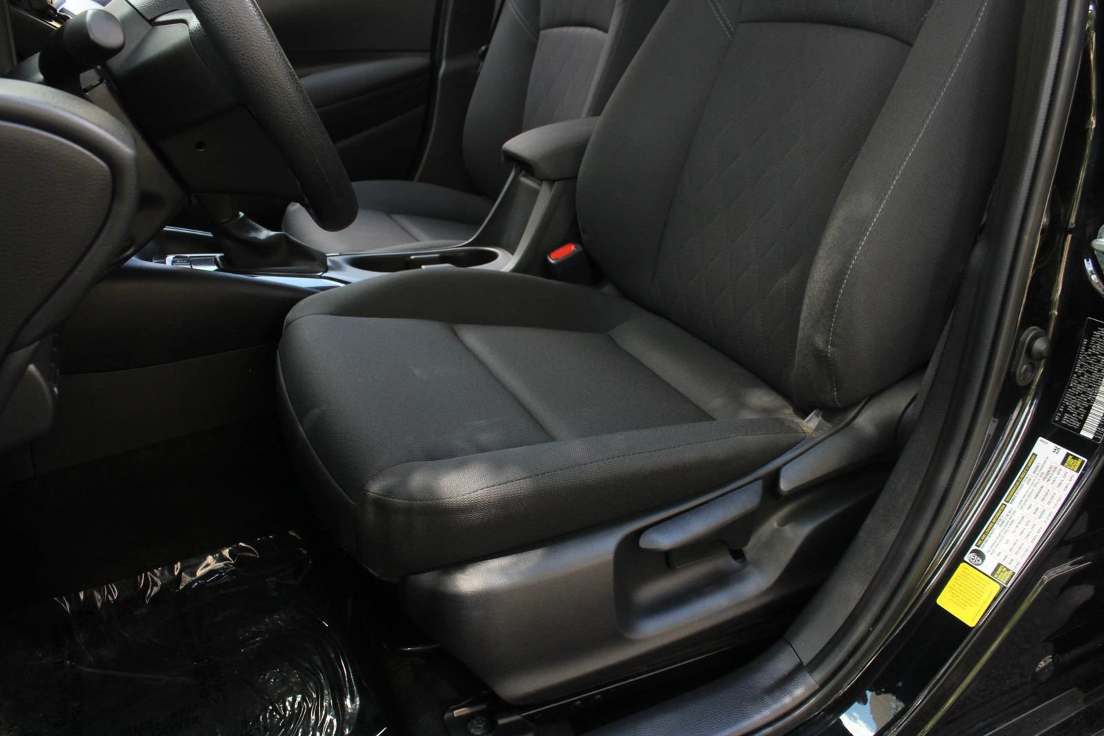 Used 2024 Toyota Corolla LE FWD image 17