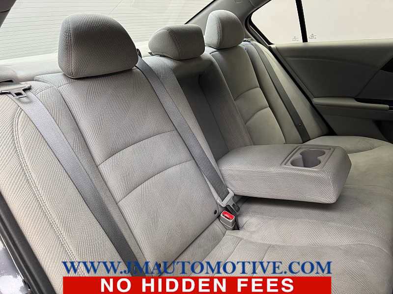 Used 2016 Honda Accord EX image 19