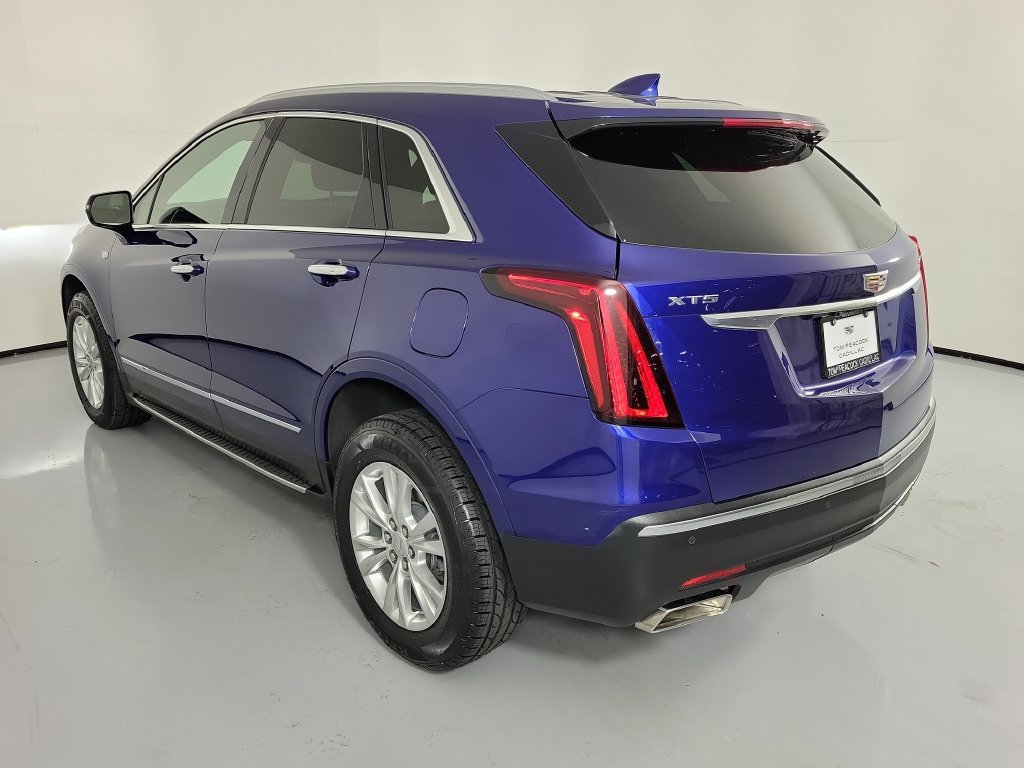 Certified 2023 Cadillac XT5 Luxury FWD image 6