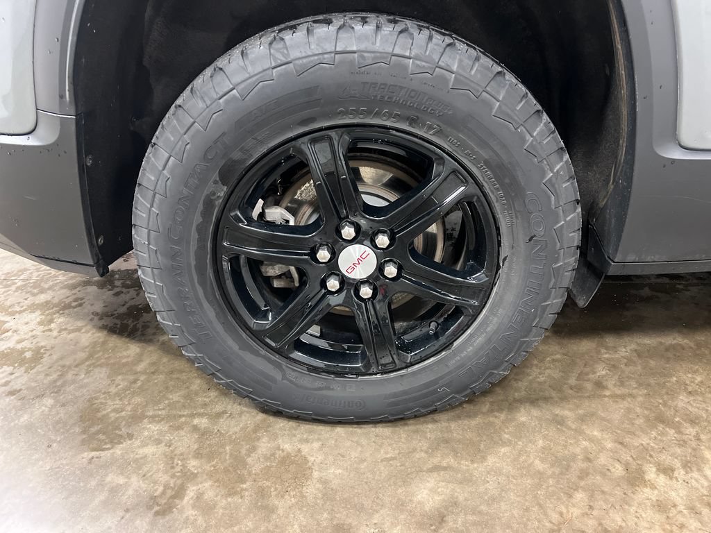 Certified 2023 GMC Acadia AT4 w/ Trailering Package AWD/4WD image 9