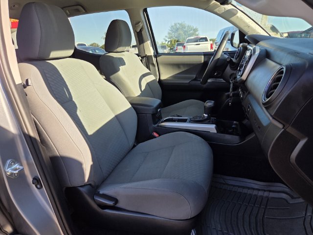 Used 2021 Toyota Tacoma SR5 RWD image 16