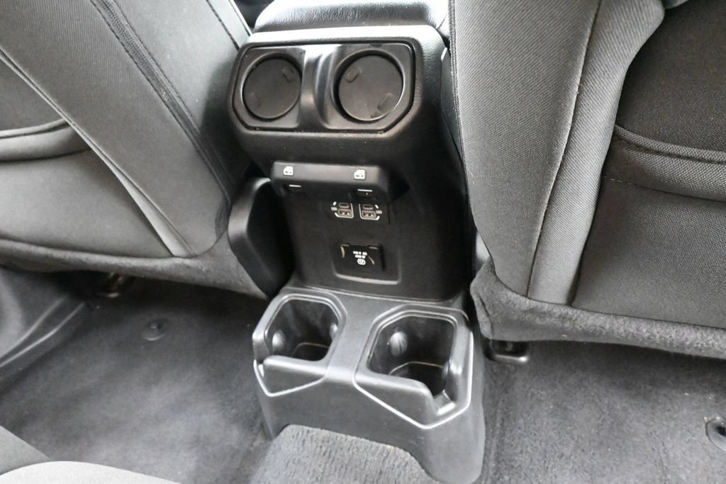 Used 2021 Jeep Gladiator Sport AWD/4WD image 35