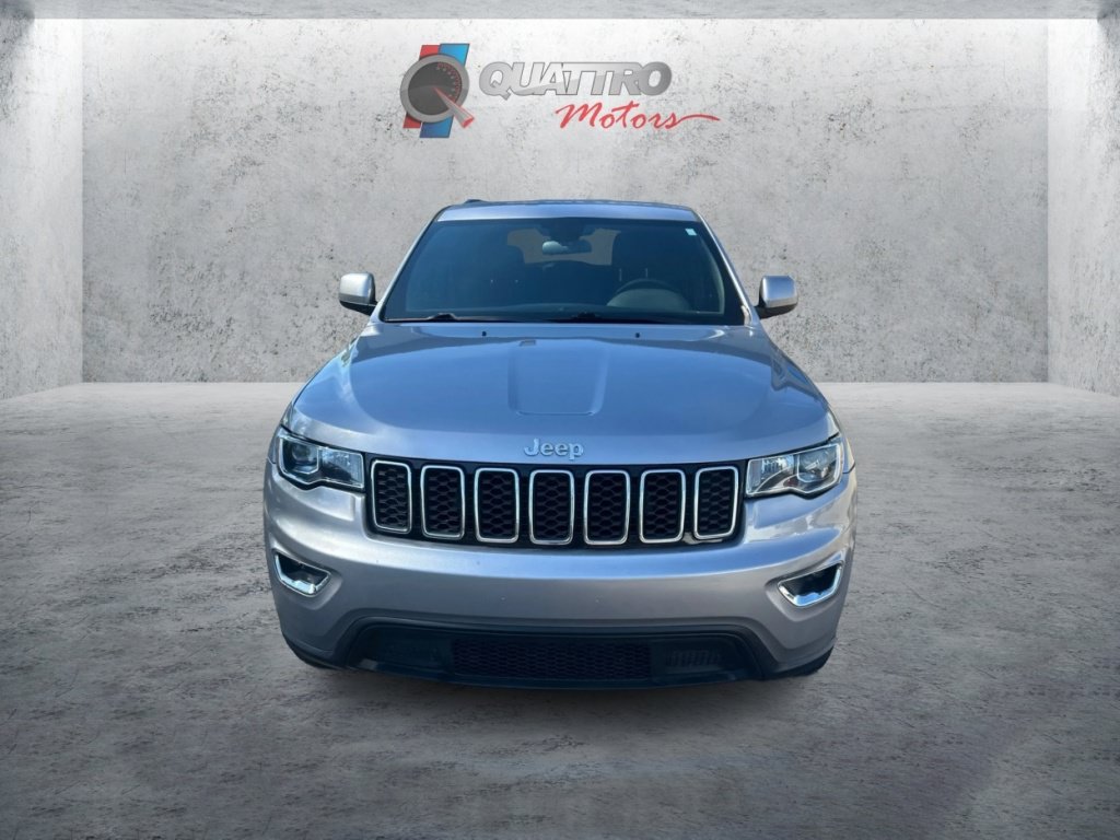 Used 2018 Jeep Grand Cherokee Laredo AWD/4WD image 9
