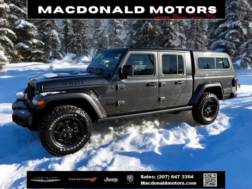Used 2025 Jeep Gladiator Willys image 1