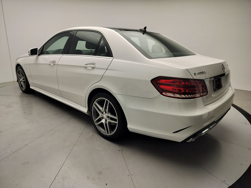 Used 2015 Mercedes-Benz E 400 4MATIC Sedan image 4