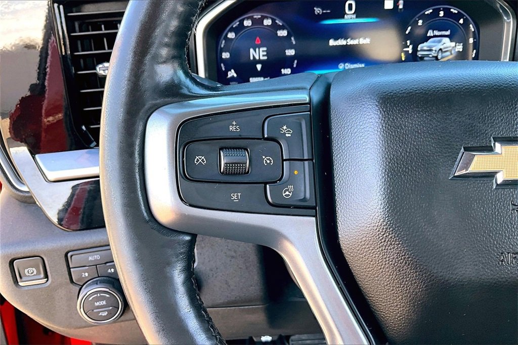 Used 2022 Chevrolet Silverado 1500 LT image 19