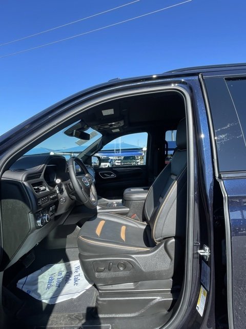 Used 2024 GMC Yukon AT4 w/ AT4 Premium Plus Package image 6