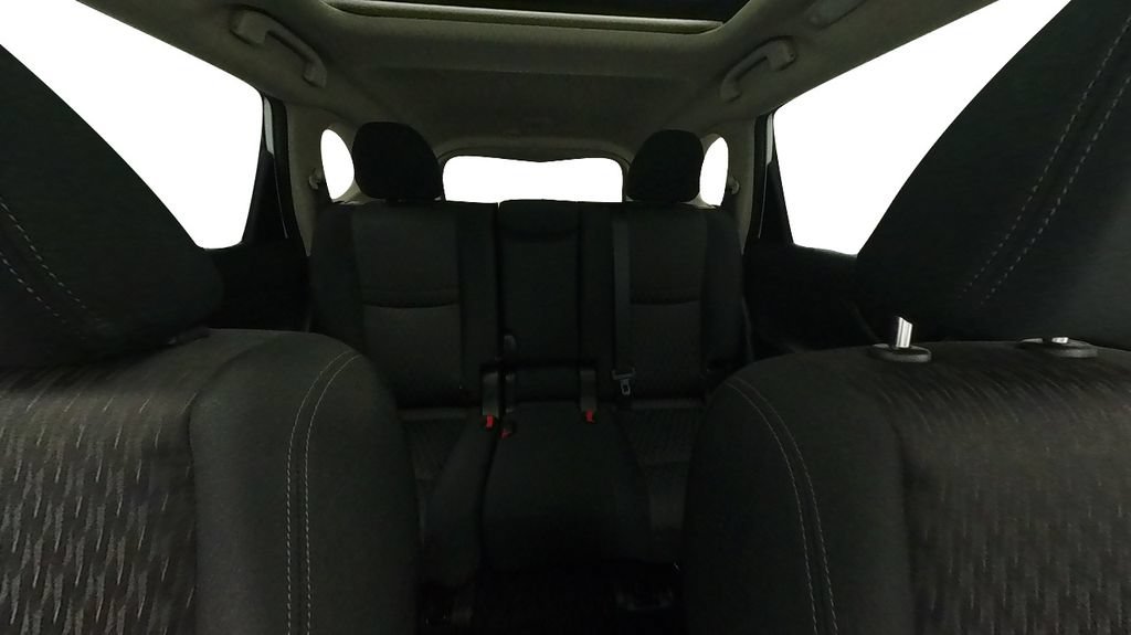Certified 2020 Nissan Rogue SV w/ Sun & Sound Touring Package AWD/4WD image 40