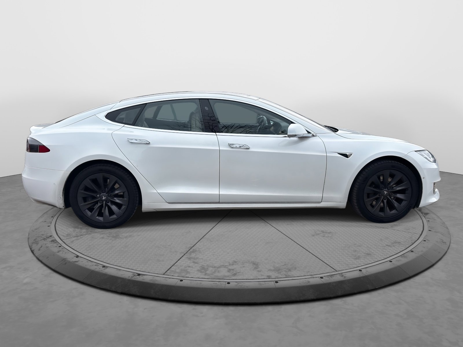 Used 2019 Tesla Model S 100D image 9