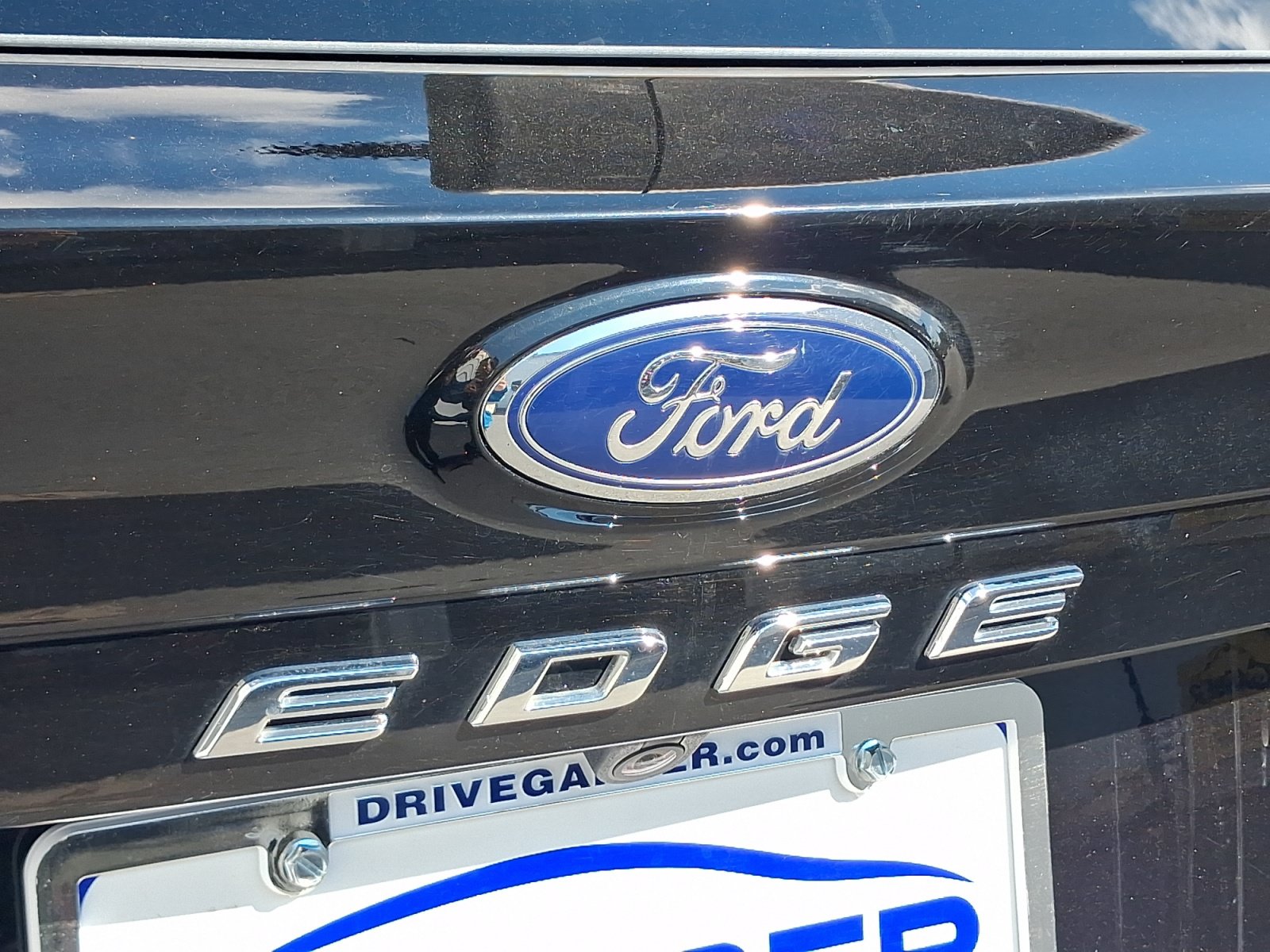 Used 2024 Ford Edge SEL AWD/4WD image 23