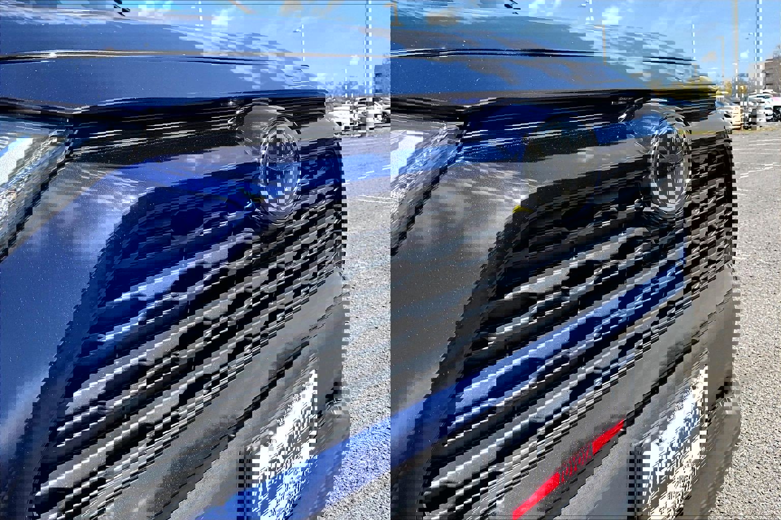 Used 2023 Toyota RAV4 XLE image 28