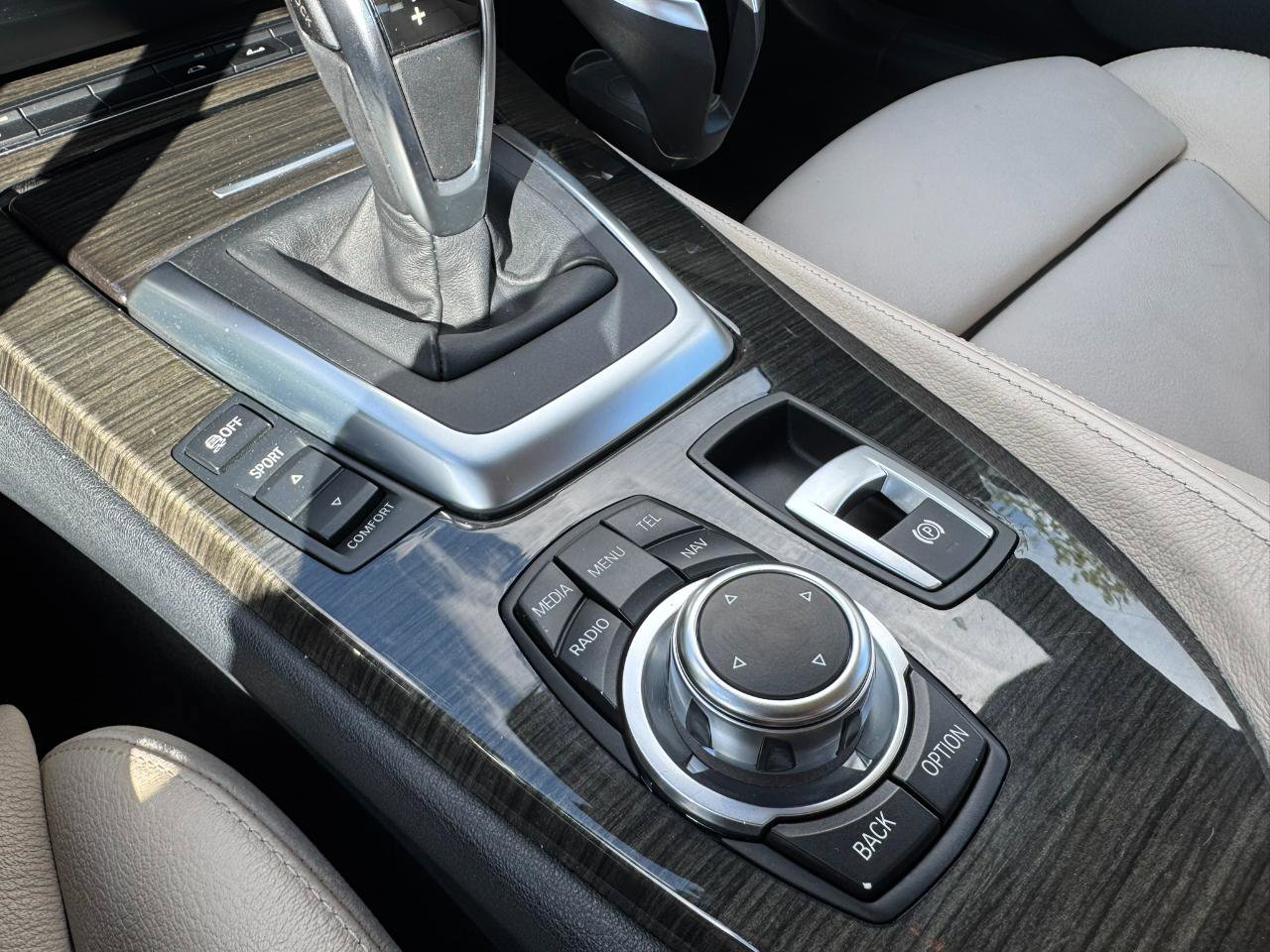 Used 2016 BMW Z4 sDrive28i RWD image 31