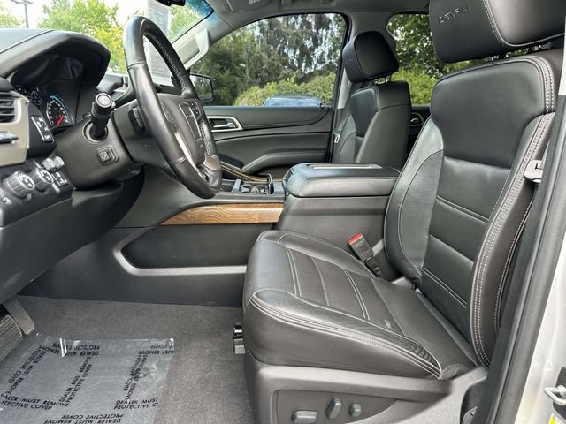Used 2019 GMC Yukon XL Denali w/ Open Road Package AWD/4WD image 14