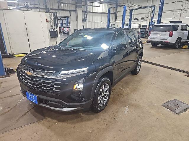 New 2026 Chevrolet Equinox LT w/ Convenience Package II AWD/4WD image 2