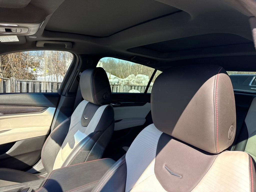 Certified 2023 Cadillac CT5 V w/ Premium Package image 2
