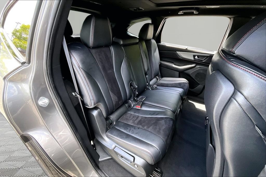 Used 2023 Acura MDX A-Spec AWD/4WD image 19