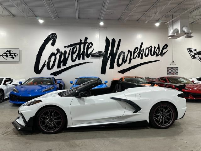 Used 2023 Chevrolet Corvette Stingray Convertible w/ 1LT image 31