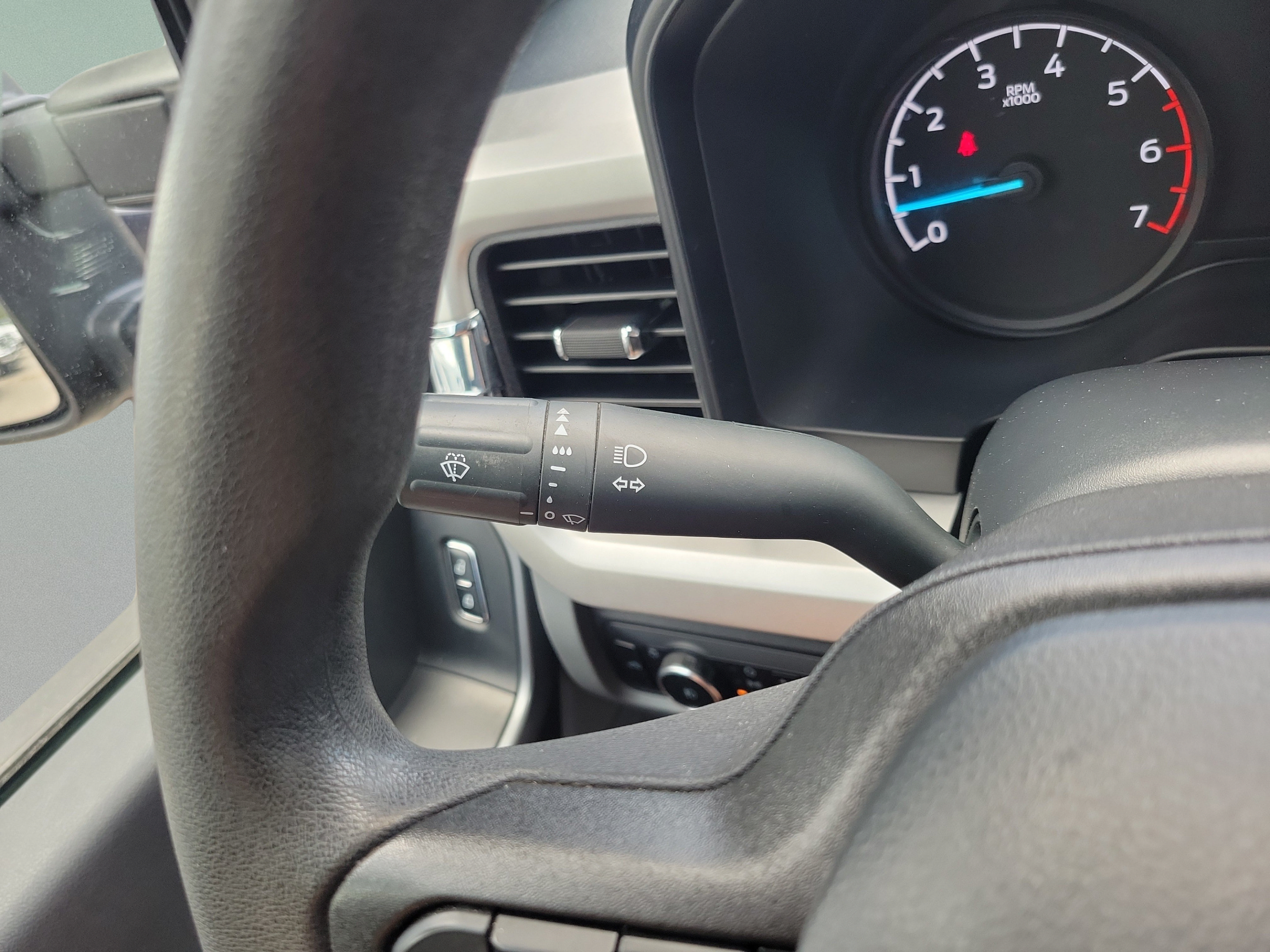 Certified 2025 Ford F250 XLT AWD/4WD image 24