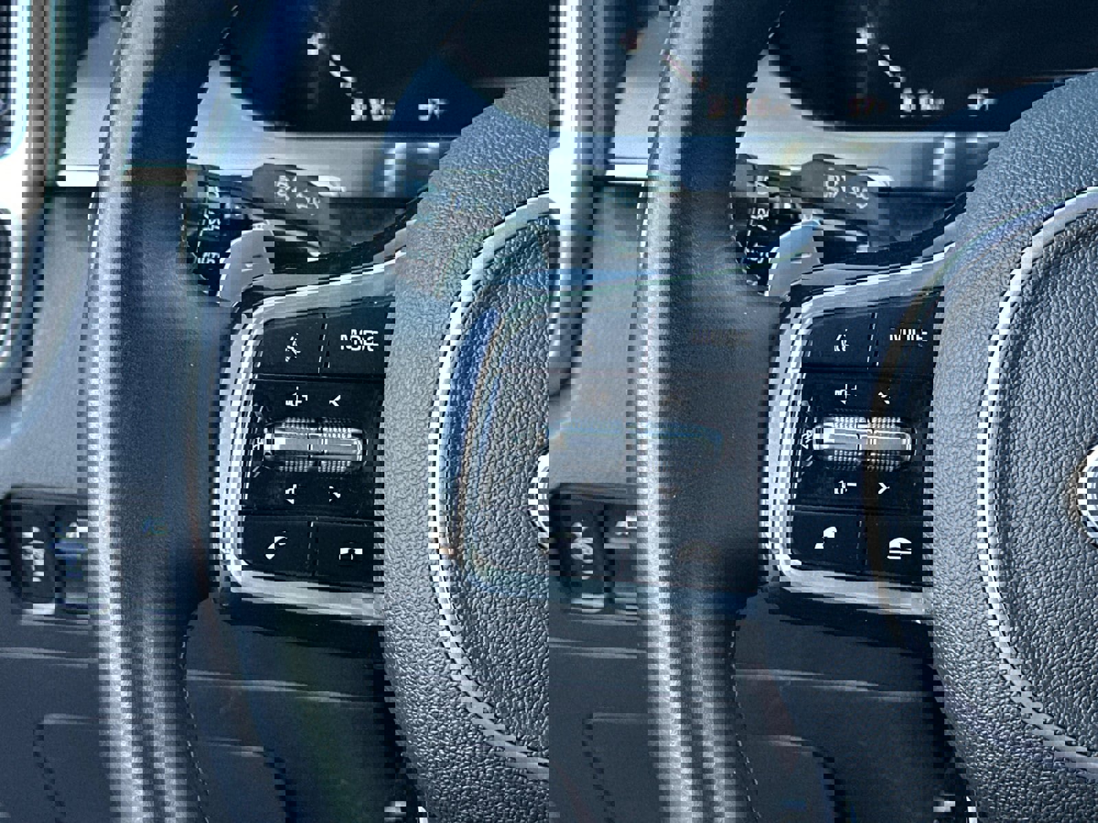 Used 2021 Kia Sorento SX image 25