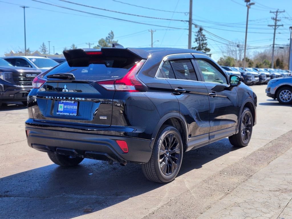 Used 2022 Mitsubishi Eclipse Cross LE image 5