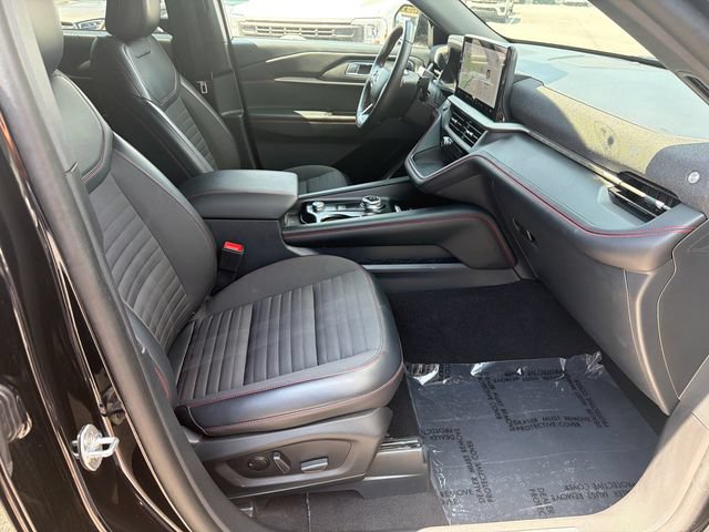 Used 2025 Ford Explorer ST-Line AWD/4WD image 15