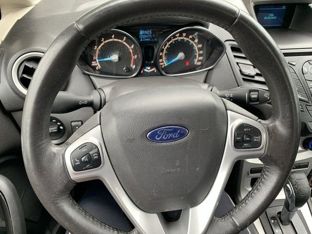 Used 2015 Ford Fiesta SE FWD image 19
