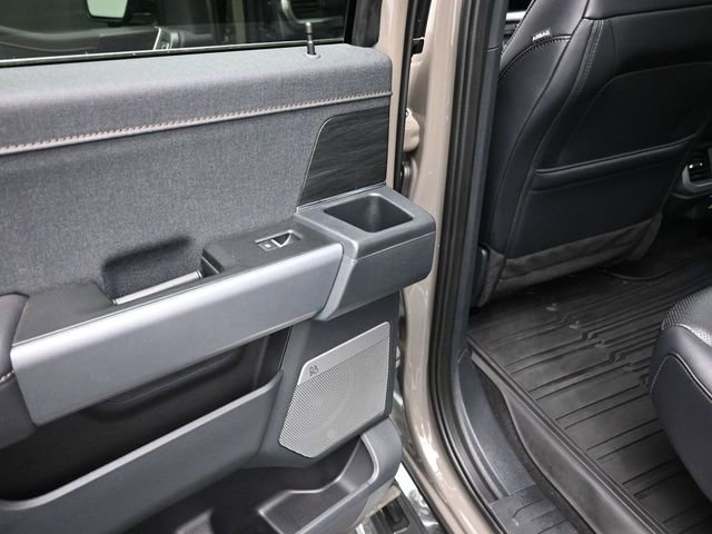 Used 2025 Ford F150 Lariat w/ Equipment Group 501A Mid image 18