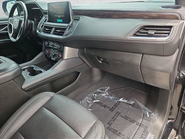 Used 2022 Chevrolet Suburban Z71 w/ Luxury Package AWD/4WD image 22