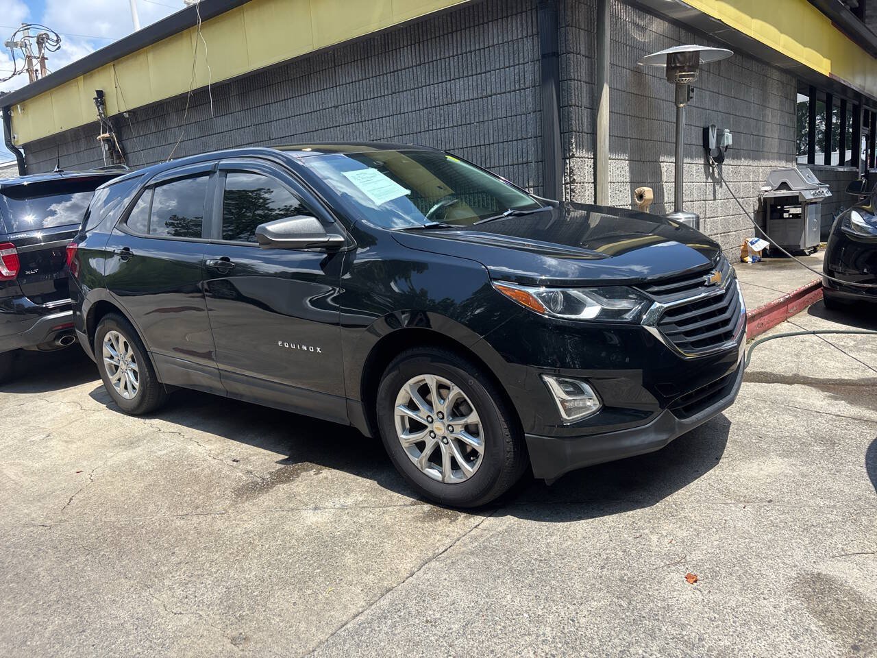 Used 2020 Chevrolet Equinox LS w/ LS Convenience Package FWD image 7