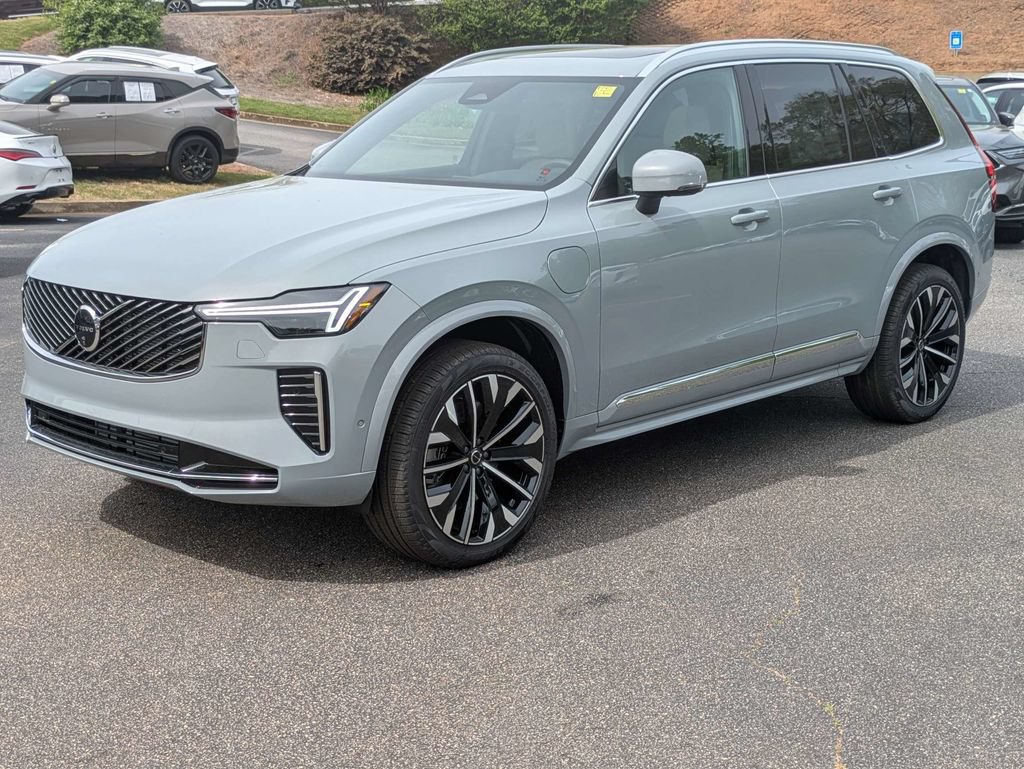 Used 2026 Volvo XC90 T8 Plus w/ Protection Package AWD/4WD video 2