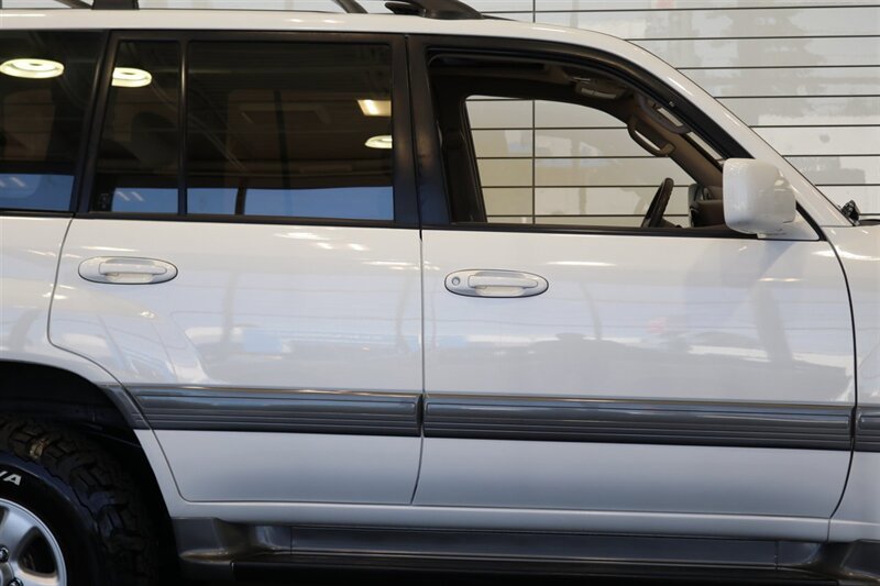 Used 1999 Toyota Land Cruiser AWD/4WD image 61