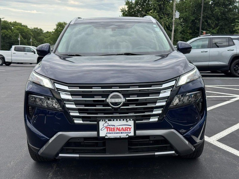 Used 2024 Nissan Rogue SL w/ SL Premium Package FWD image 9