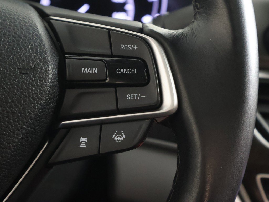 Used 2018 Honda Accord EX-L image 41