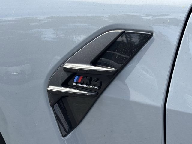 Used 2023 BMW M4 Competition w/ Executive Package image 5