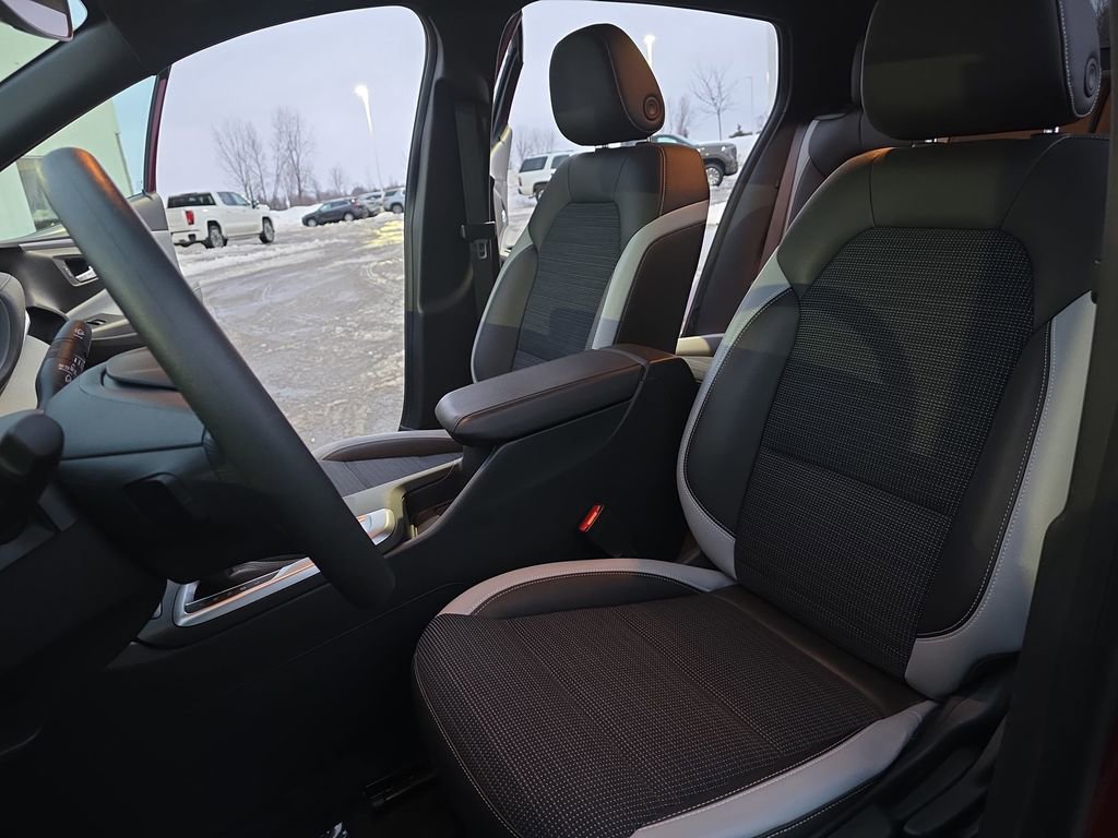 Used 2024 Buick Envista Preferred image 15