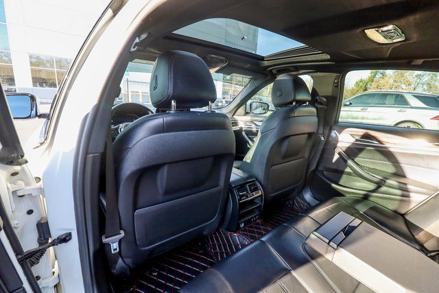 Used 2020 BMW 530i xDrive 530i xDrive w/ Convenience Package image 37