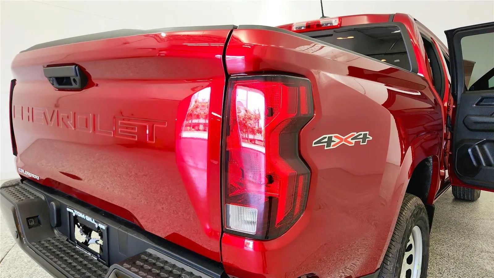 New 2026 Chevrolet Colorado W/T w/ WT Convenience Package II AWD/4WD image 15