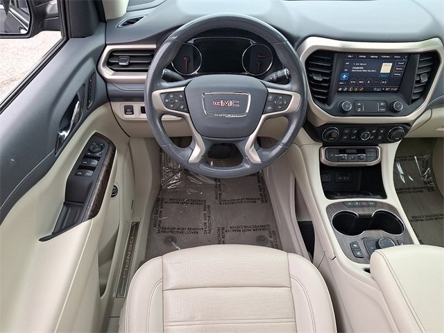 Used 2021 GMC Acadia Denali image 10