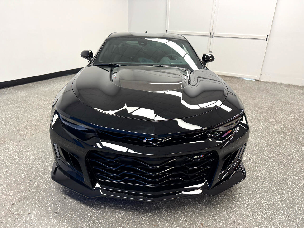 Used 2023 Chevrolet Camaro ZL1 image 2