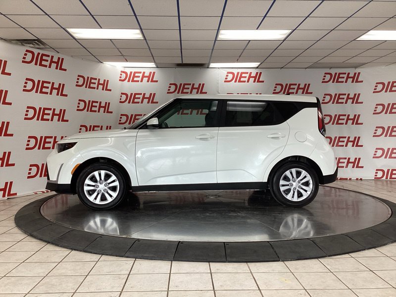 Certified 2024 Kia Soul LX FWD image 7