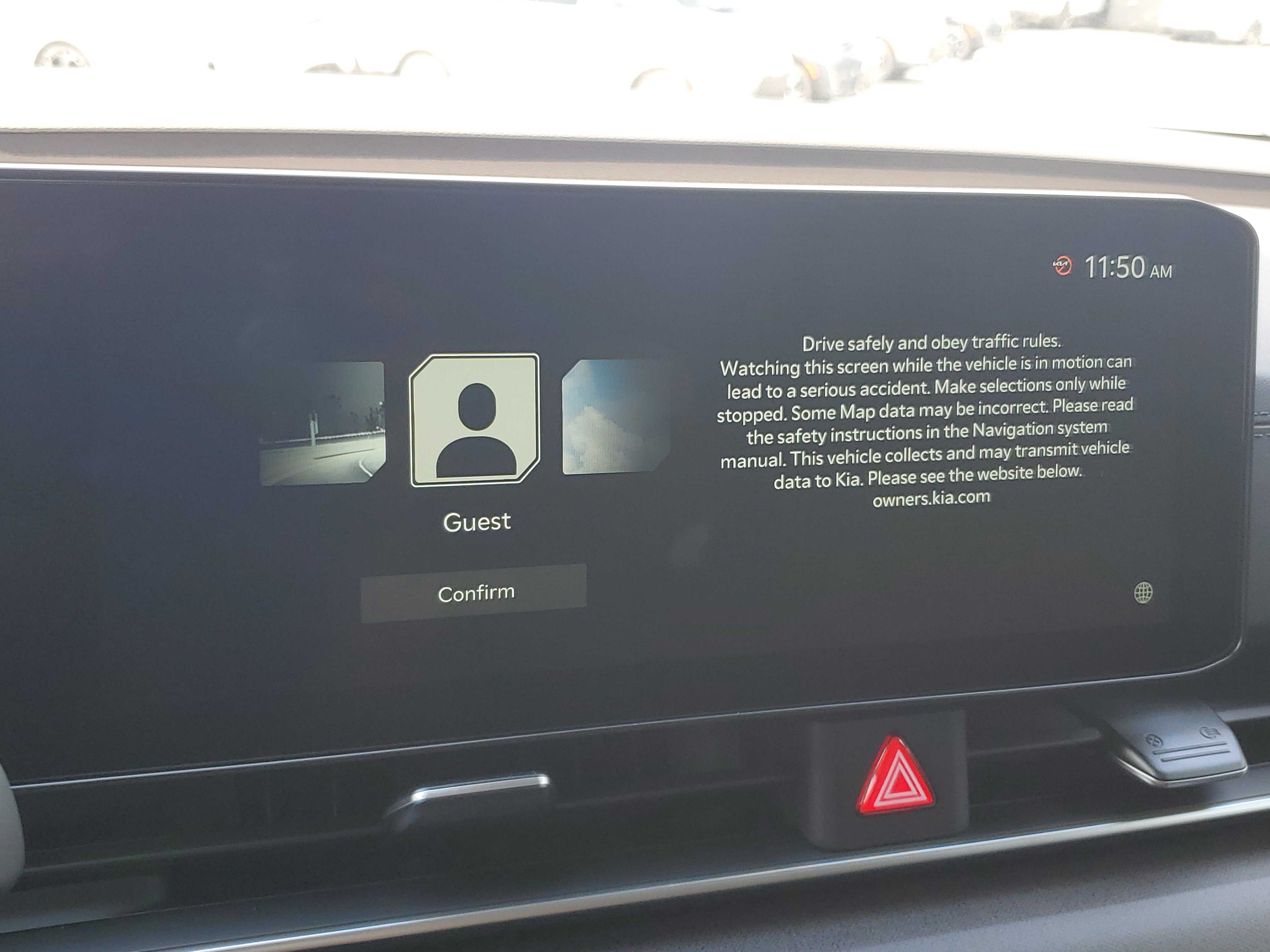 New 2026 Kia Carnival EX image 27