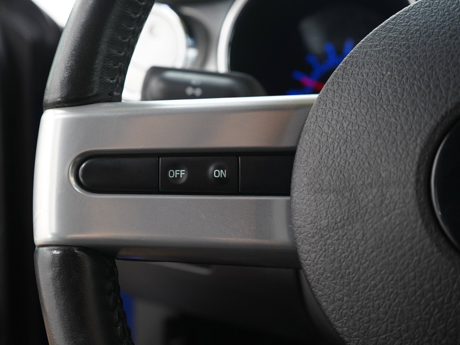 Used 2005 Ford Mustang GT Premium RWD image 23
