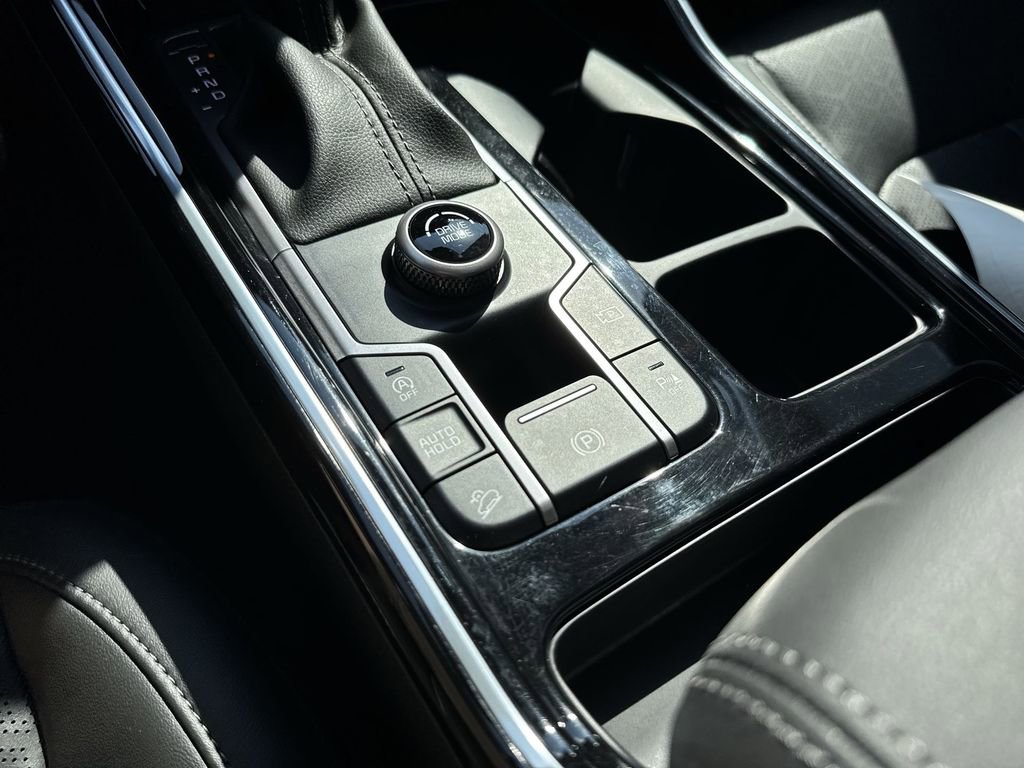 Used 2022 Kia Sorento SX image 54