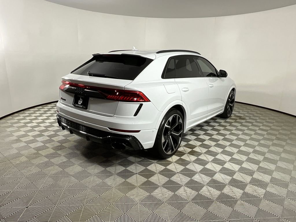 Used 2024 Audi RS Q8 image 4