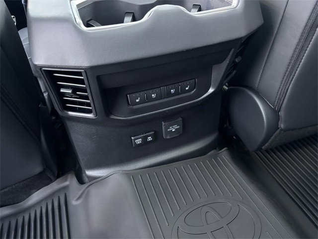 New 2026 Toyota Tundra Platinum w/ TRD Off-Road Package image 8