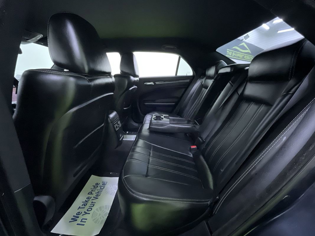 Used 2017 Chrysler 300 S image 25