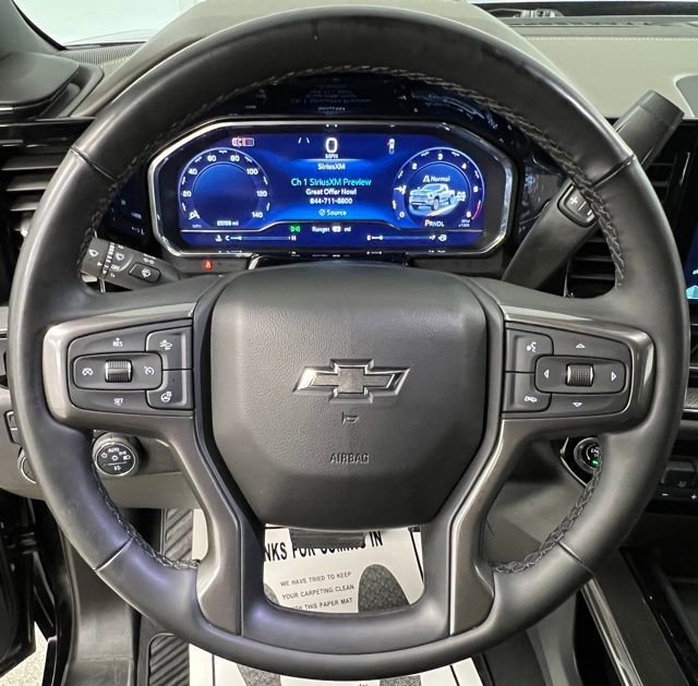 Used 2024 Chevrolet Silverado 2500 ZR2 w/ Technology Package image 27